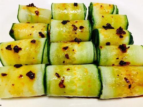 做试卷有瓜吃,做试卷，吃瓜乐