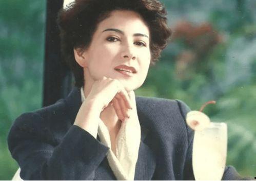 吃瓜毒妇,网络红人的崛起与争议