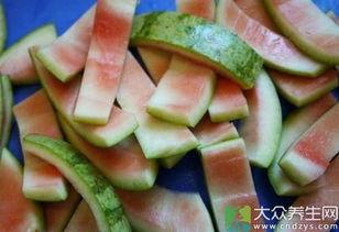 夏初吃瓜,尽享清凉夏日时光