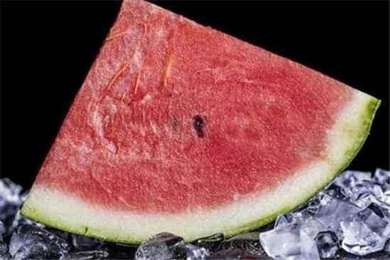 干瓜可以放多久吃,干瓜储存与食用期限揭秘