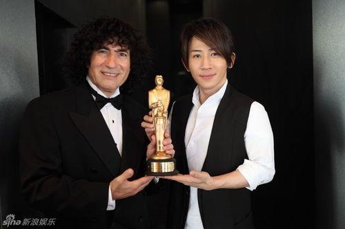 刘谦吃瓜,揭秘娱乐圈背后的秘密与真相